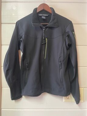 Arc'teryx Jacket Women's Gamma MX Polartec Softshell Fleece Lined Black Size M.